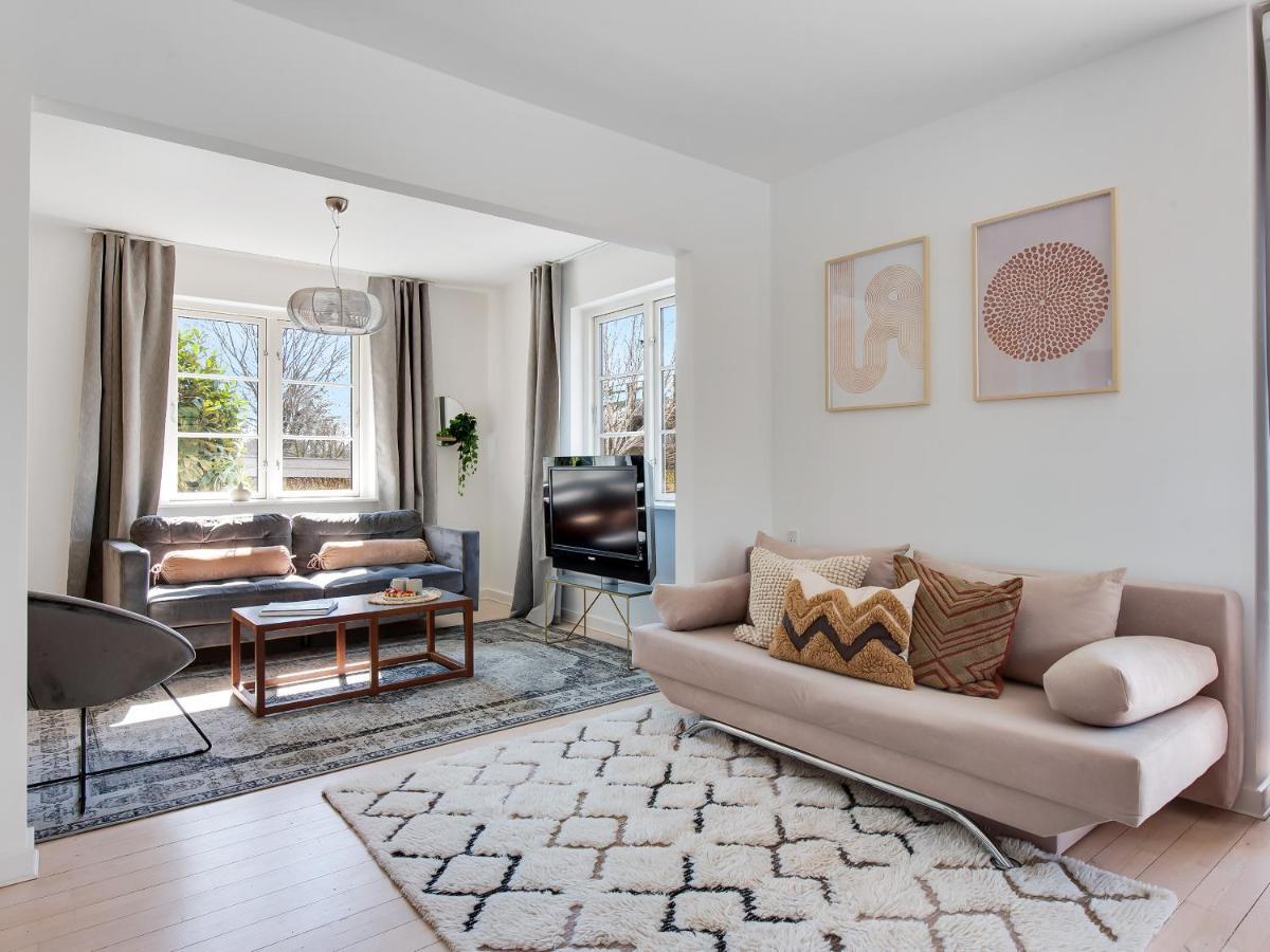Sanders Charm - Endearing Two-Bedroom Apartment With Shared Garden โคเปนเฮเกน ภายนอก รูปภาพ